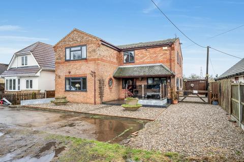 5 bedroom detached house for sale, Wickford