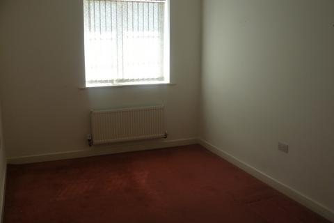 2 bedroom apartment to rent, Old Coach Road, Runcorn WA7