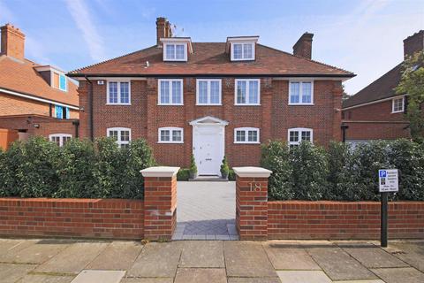 5 bedroom detached house to rent, SHELDON AVENUE, KENWOOD, N6