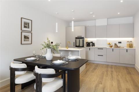 1 bedroom apartment for sale, Jubilee Gardens, Weybridge, Surrey, KT13