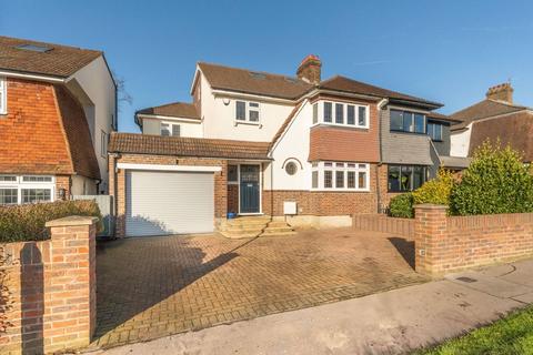 5 bedroom end of terrace house for sale, Briar Avenue, Streatham Common, London, SW16