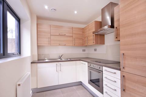 1 bedroom flat to rent, Eric Street, Mile End, London, E3