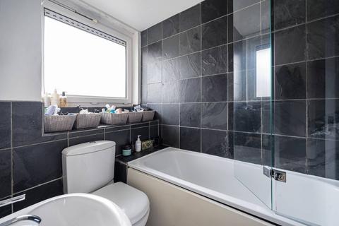 1 bedroom flat for sale, Whitmore Estate, Hoxton, London, N1