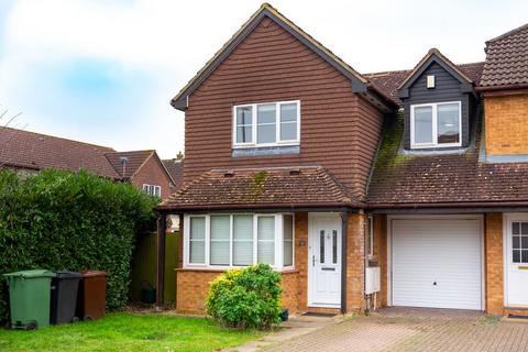 3 bedroom house to rent, Ockley Brook, Didcot