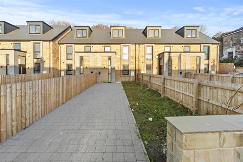 undefined, Transvaal Terrace, Batley WF17
