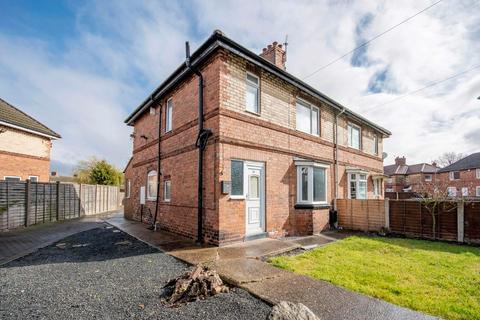 3 bedroom semi-detached house to rent, Droversdale Road, Bircotes, Doncaster