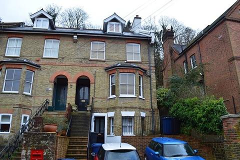 Flat 2, 11 Croft Road, Godalming, GU7 1BS