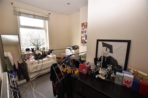 4 bedroom terraced house for sale, Swinnow Road, Leeds, West Yorkshire