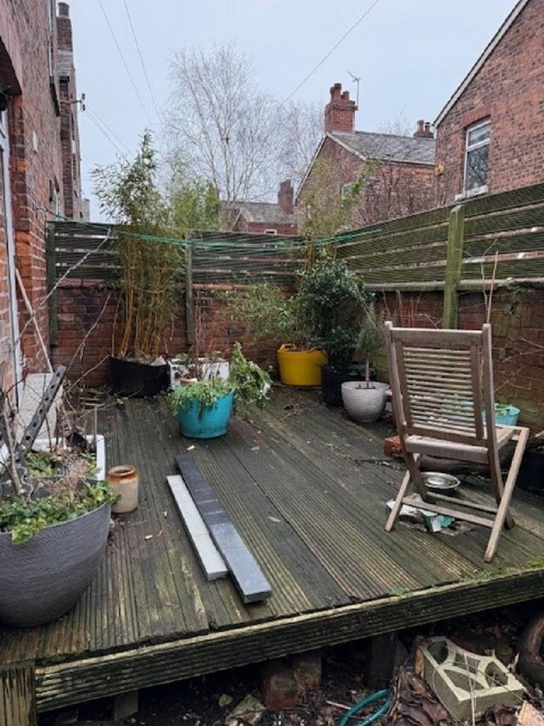 Rear Courtyard