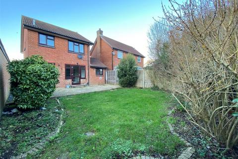 3 bedroom detached house for sale, Beuzeville Avenue, Hailsham