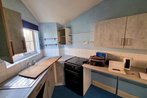 2 bedroom terraced house for sale, Queens Square, Box, Corsham