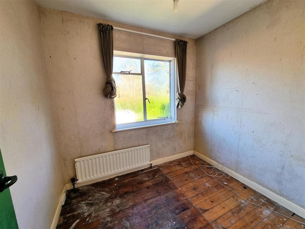 35 Purleigh - Bedroom 3.jpg