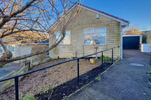 2 bedroom detached bungalow for sale, Oakwell Avenue, Batley