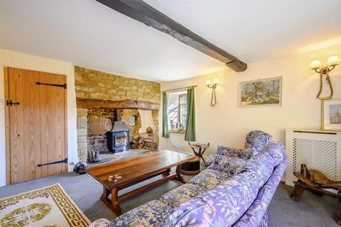 3 bedroom cottage for sale, Workhouse Lane Bloxham Banbury, Oxon, OX15 4PH