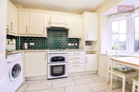 3 bedroom end of terrace house for sale, Burway Meadow, Alrewas, Burton-on-Trent, DE13