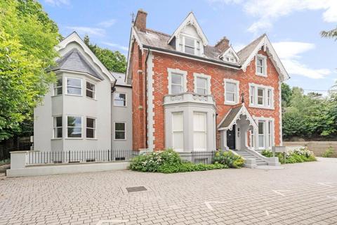 2 bedroom apartment for sale, Sandstone Quarry, Tunbridge Wells, Kent, TN1