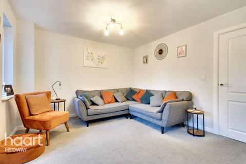 15 Greystone Square, Wouldham, Rochester, ME1 3FP