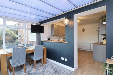 16 Fossway, Stamford Bridge, York, YO41 1DS