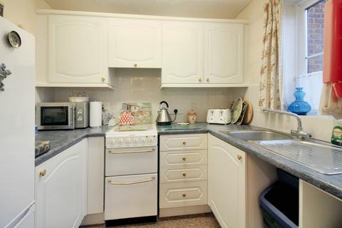 1 bedroom retirement property for sale, Churchill Court, Aylesbury