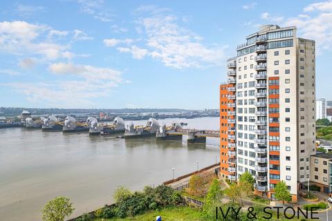 Studio for sale, Wards Wharf Approach, London, E16