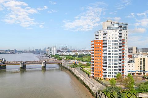1 bedroom apartment for sale, Wards Wharf Approach, London, E16