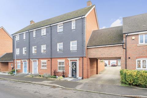 3 bedroom end of terrace house for sale, Butler Drive, Bracknell, Berkshire