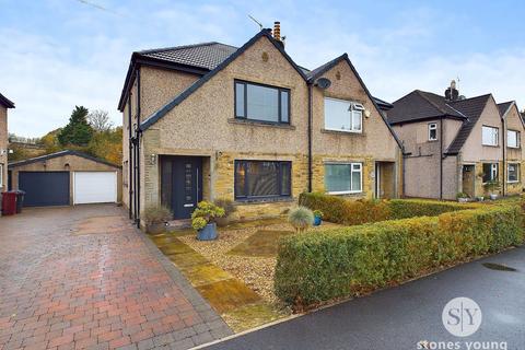 3 bedroom semi-detached house for sale, Warwick Drive, Clitheroe, BB7