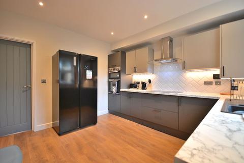 1 bedroom in a house share to rent, Vine Terrace, Hucknall, Nottingham