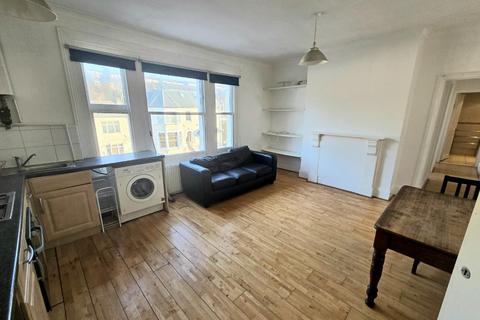 2 bedroom apartment to rent, Norwood Road, Herne Hill, London, SE24