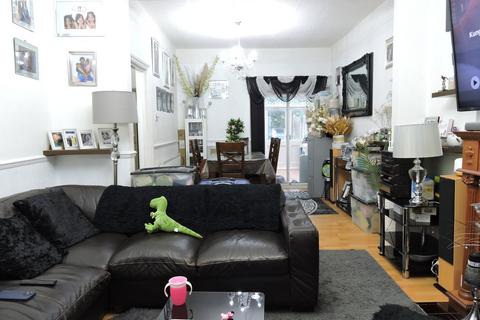 4 bedroom semi-detached house for sale, Putney Road, Enfield, Middlesex, EN3