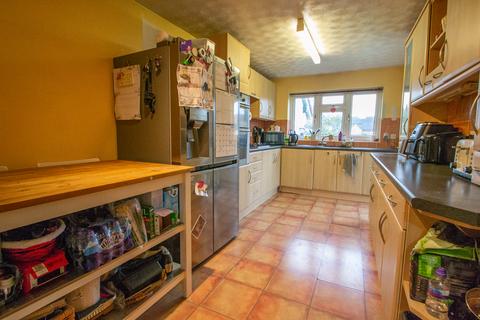 4 bedroom detached house for sale, Atterton Road, Haverhill, Suffolk