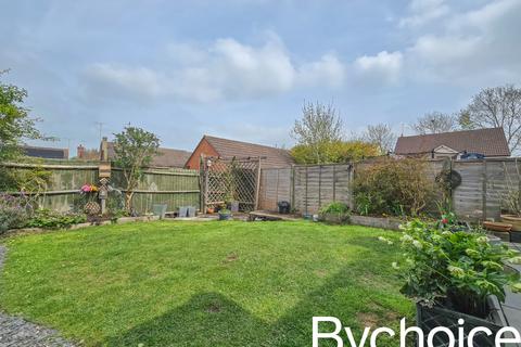 18 Atterton Road, Haverhill, CB9 7SR