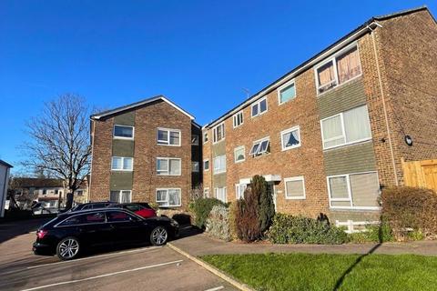 2 bedroom flat for sale, Clare Court, Enfield, Greater London