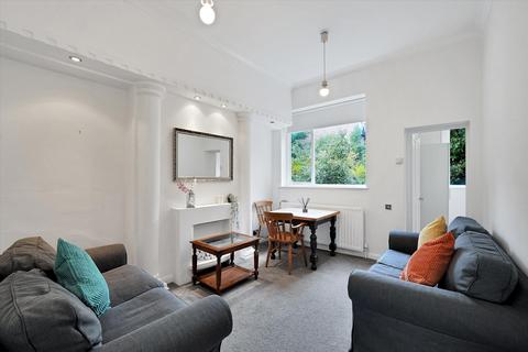 2 bedroom flat to rent, 13 Gayton Road, Hampstead, London, NW3