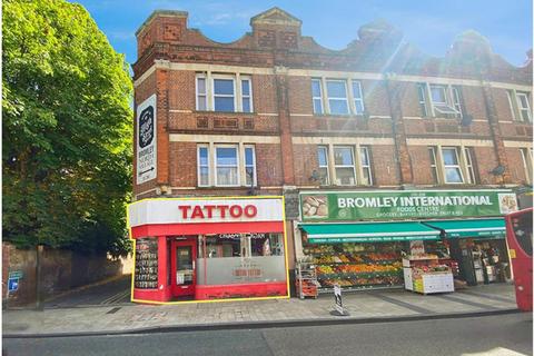 Property to rent, High Street, Bromley, Kent