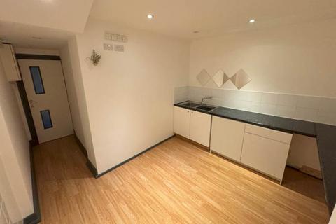 Property to rent, High Street, Bromley, Kent