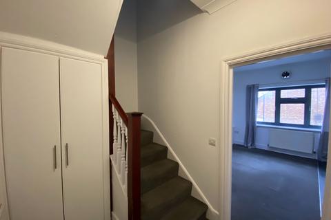 1 bedroom flat to rent, Petal Court, St Martins Avenue, E6