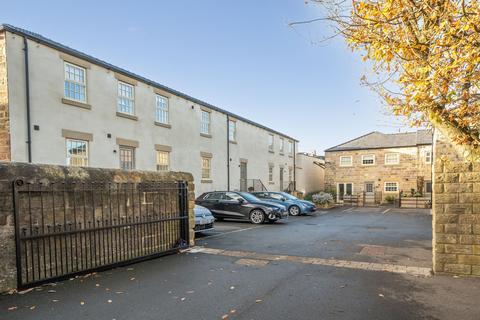 2 bedroom terraced house for sale, Swincliffe Mews, Harrogate, HG1