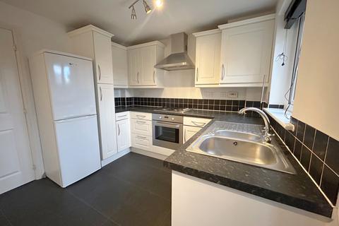 2 bedroom terraced house to rent, Kirk Way, Colchester CO4