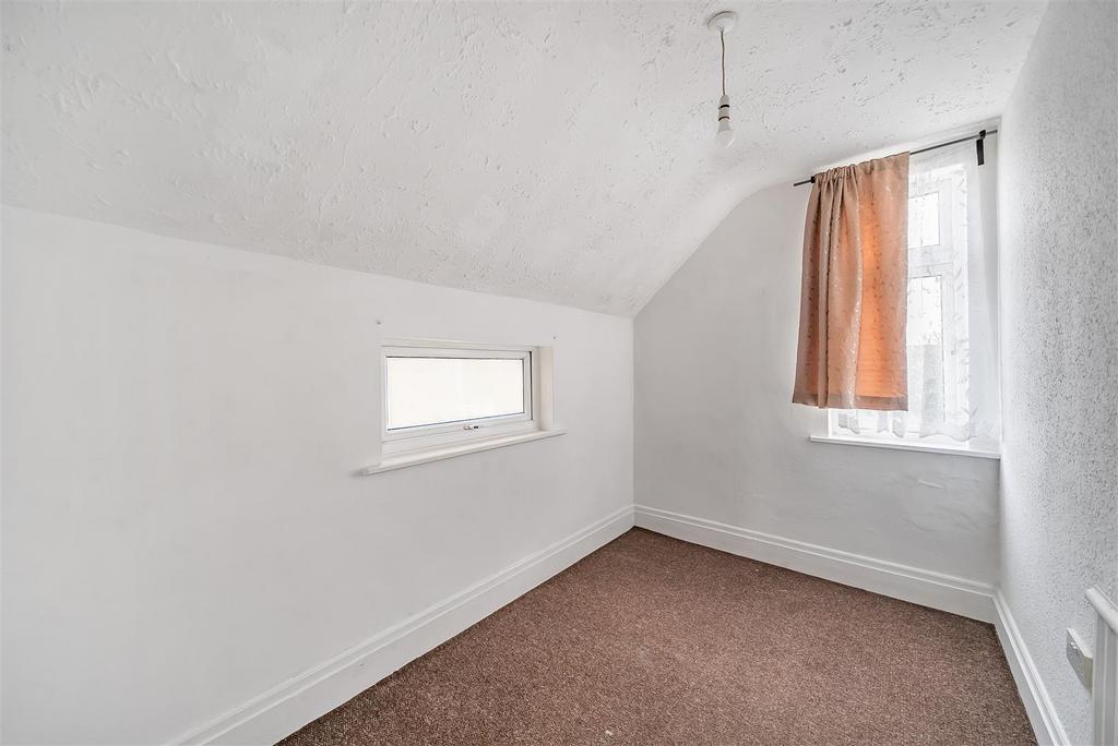 Bedroom 3.jpg