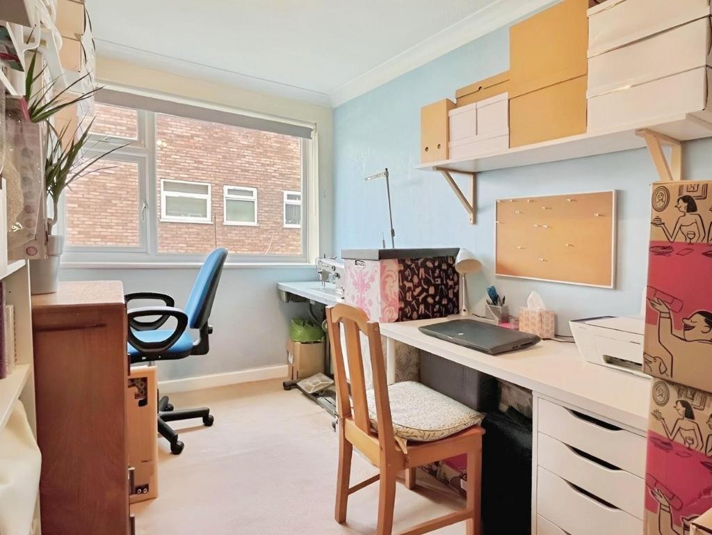 C62ee7d2-2nd 20 Bedroom.jpg