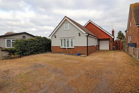 24 Mountview Crescent, St Lawrence, Southminster, CM0 7NT
