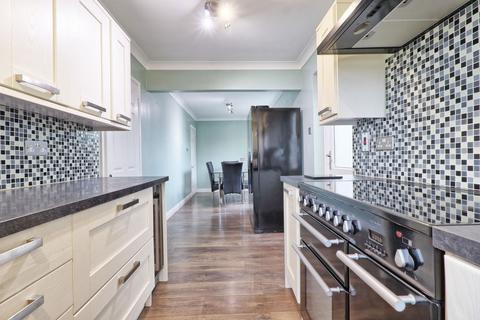 24 Mountview Crescent, St Lawrence, Southminster, CM0 7NT
