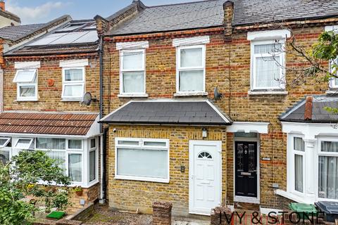 3 bedroom terraced house for sale, Fairfield Road, London, Greater London, E17