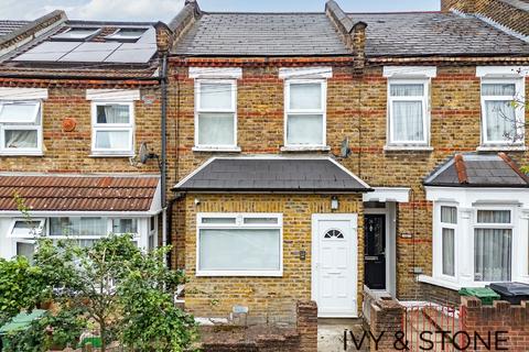24 Fairfield Road, London, E17 6EW