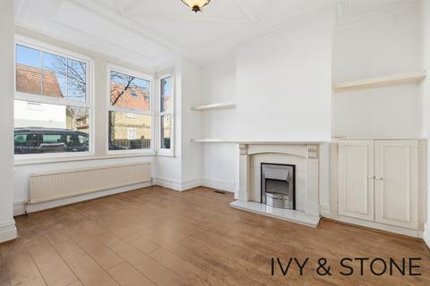 undefined, Mount Avenue, London, Greater London, E4