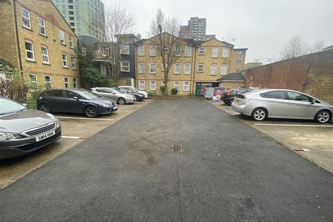 Parking to rent, St. Leonards Street, London