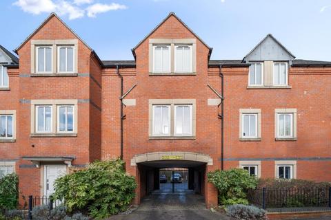 1 bedroom flat for sale, Banbury,  Oxfordshire,  OX16