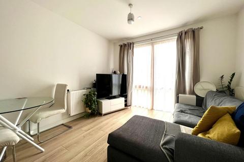 3 bedroom terraced house for sale, 1 Silvertown Square, London, Greater London, E16