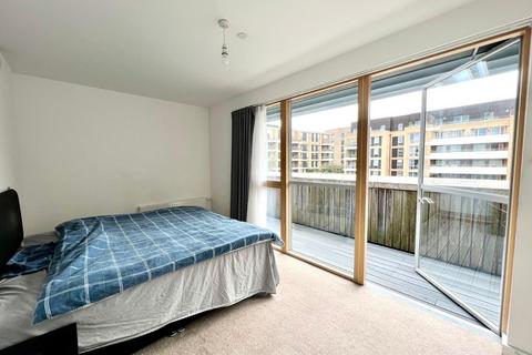 3 bedroom terraced house for sale, 1 Silvertown Square, London, Greater London, E16